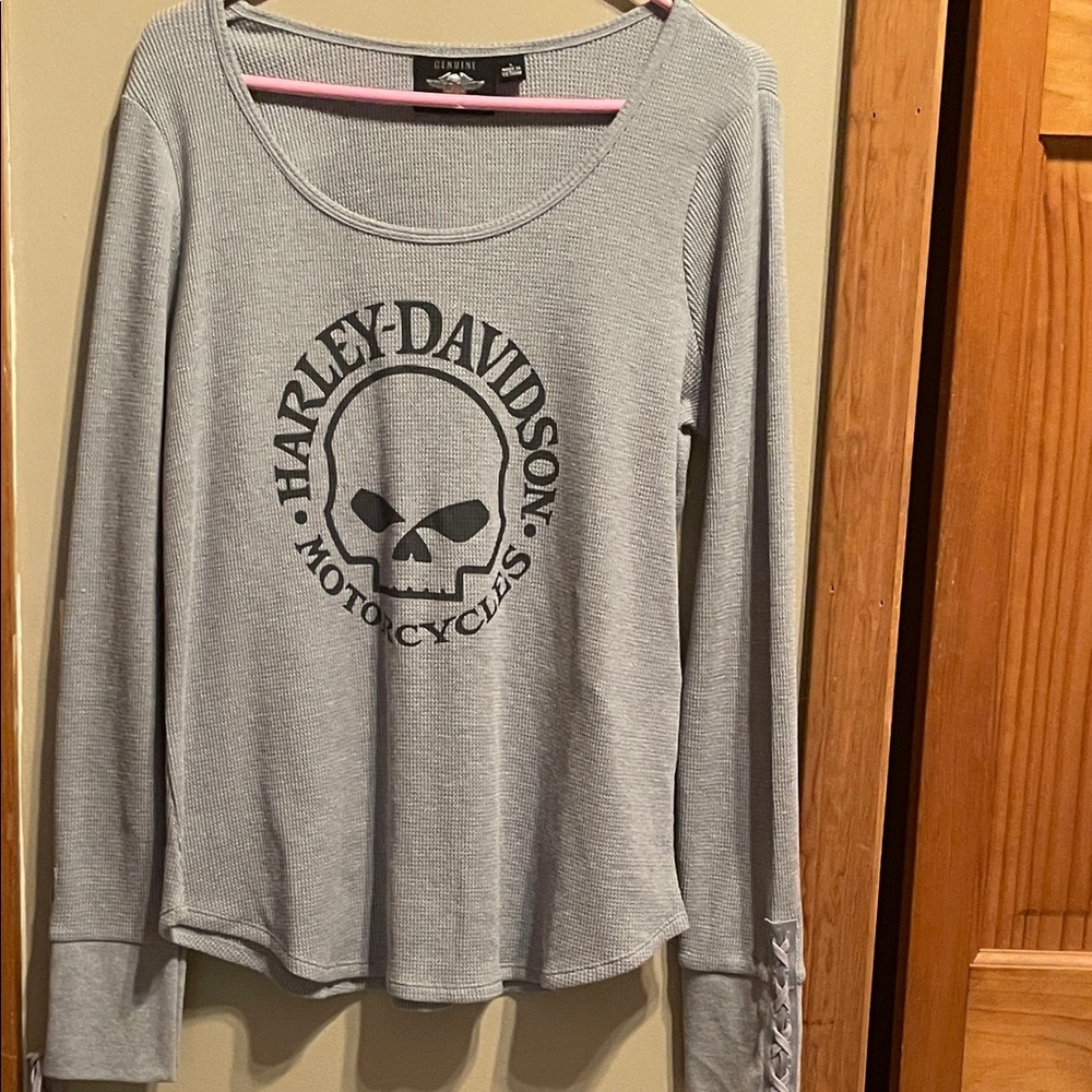 Harley-Davidson Silver Skull Graphic Long Sleeve